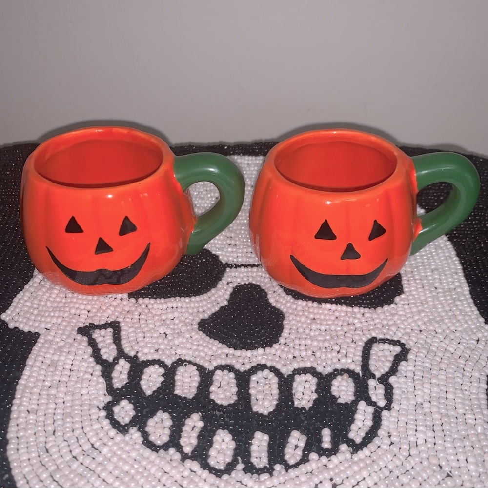 Set of 2 Jack-O-Lantern Pumpkin Espresso Mugs set - really spooky